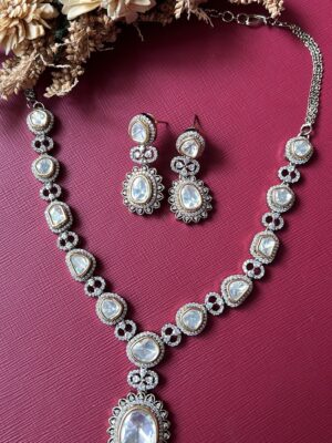 Nirmal Kundan Necklace Set