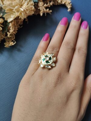 kamini Kundan Ring
